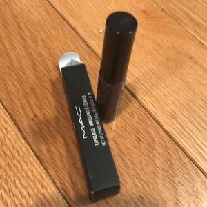MAC JOYBERRY LIP GLOSS DISCONTINUED HARD TO GET